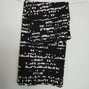 LuLaRoe Black Cassie Large